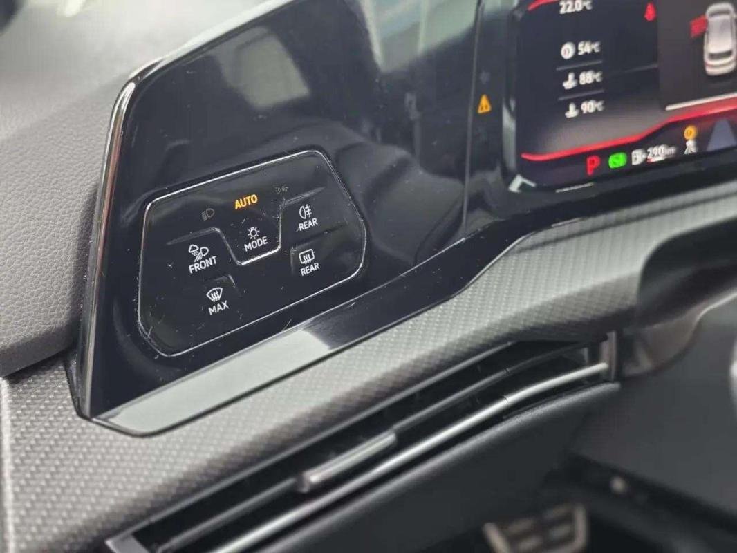Volkswagen Golf - Photo 12