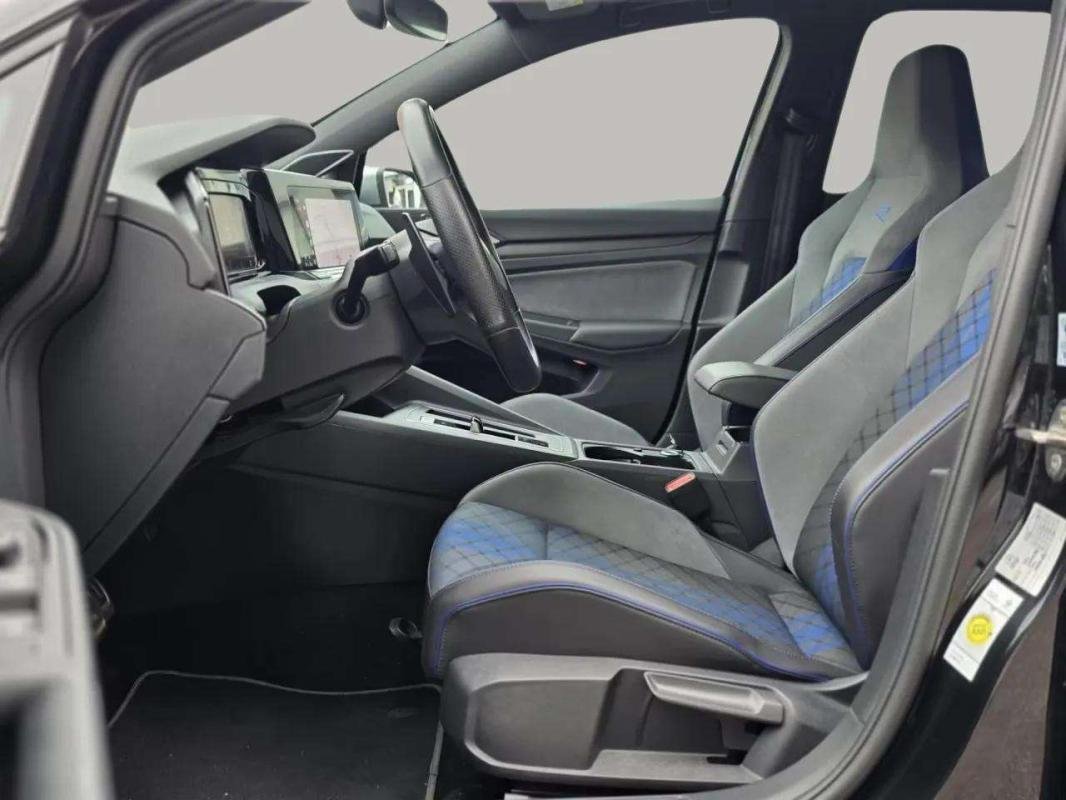 Volkswagen Golf - Photo 13