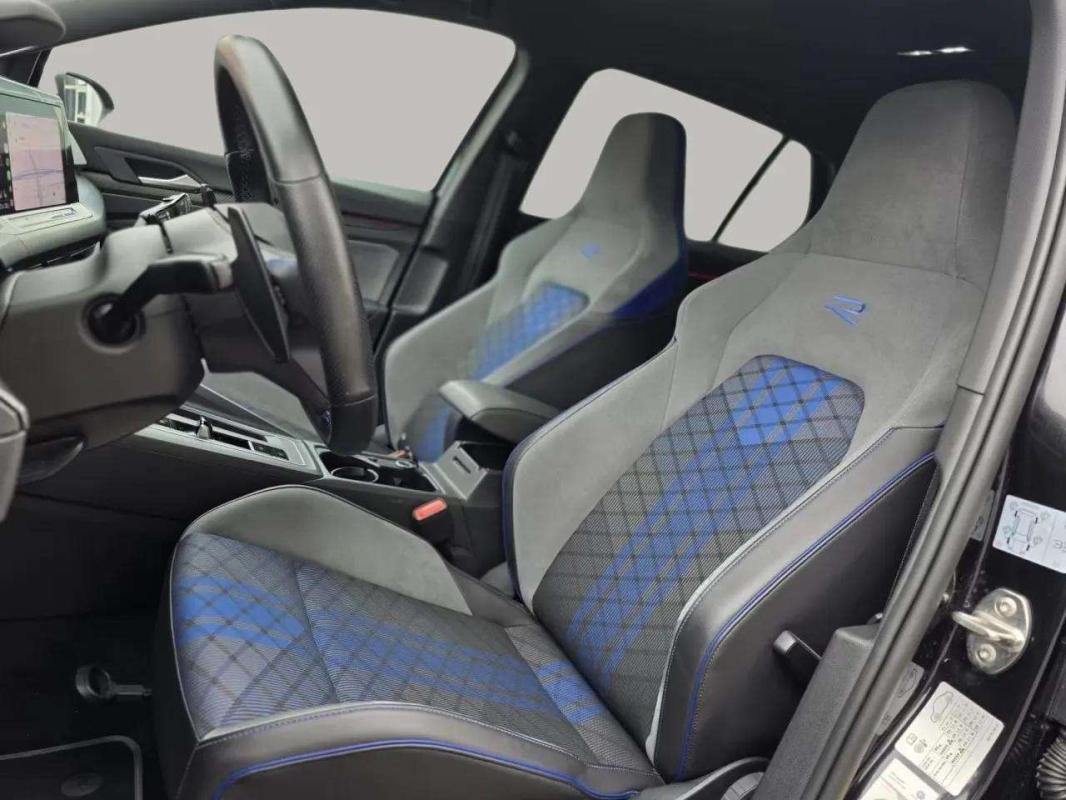 Volkswagen Golf - Photo 8