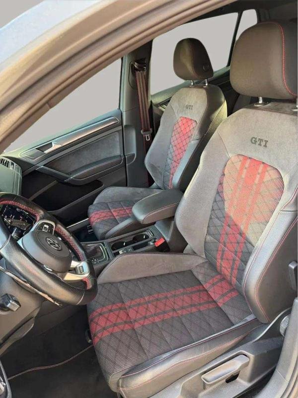 Volkswagen Golf - Photo 5