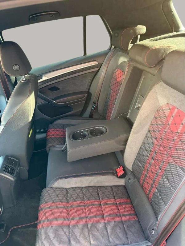 Volkswagen Golf - Photo 7