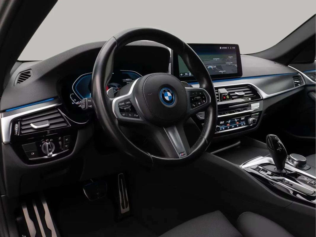 BMW 530 - Photo 11