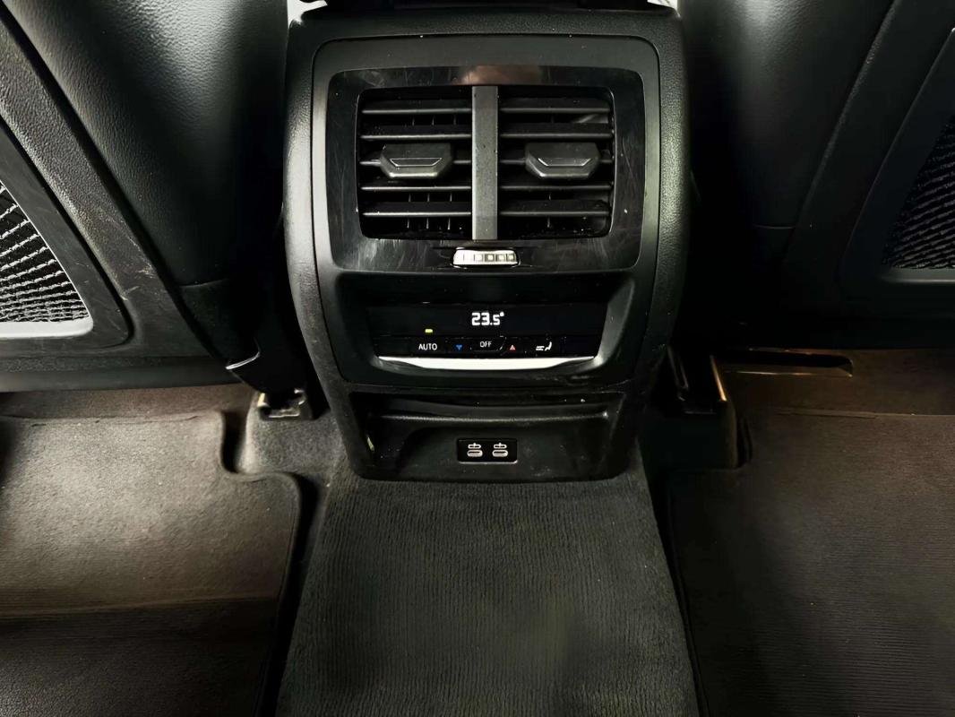BMW X3 - Photo 6