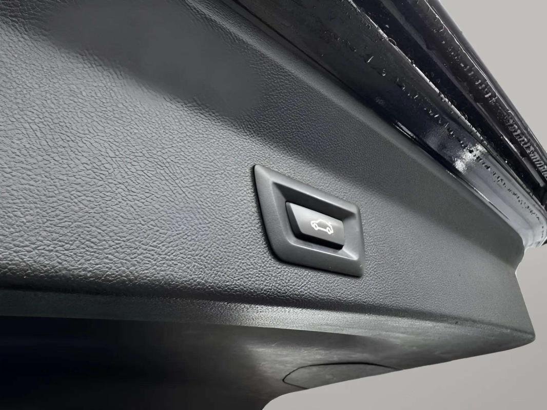 BMW X3 - Photo 10