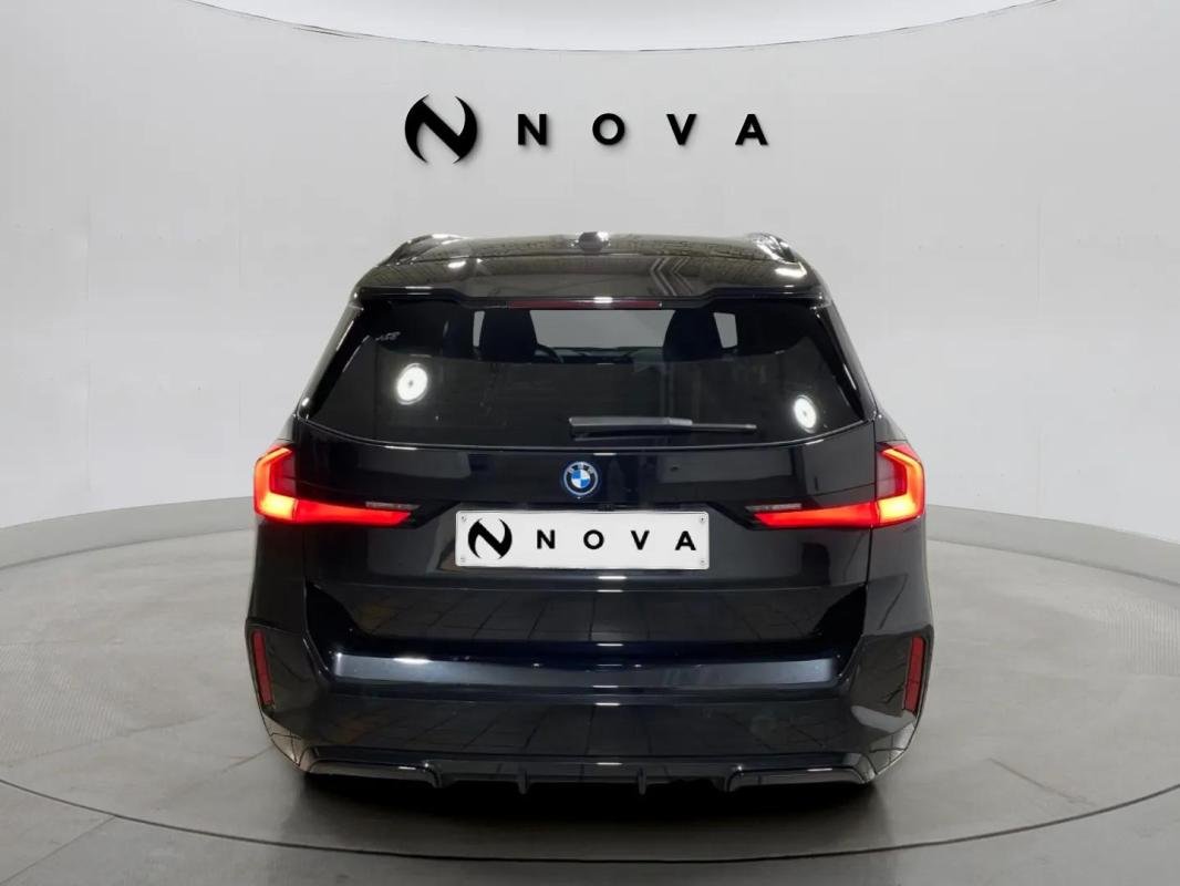 BMW iX1 - Photo 2