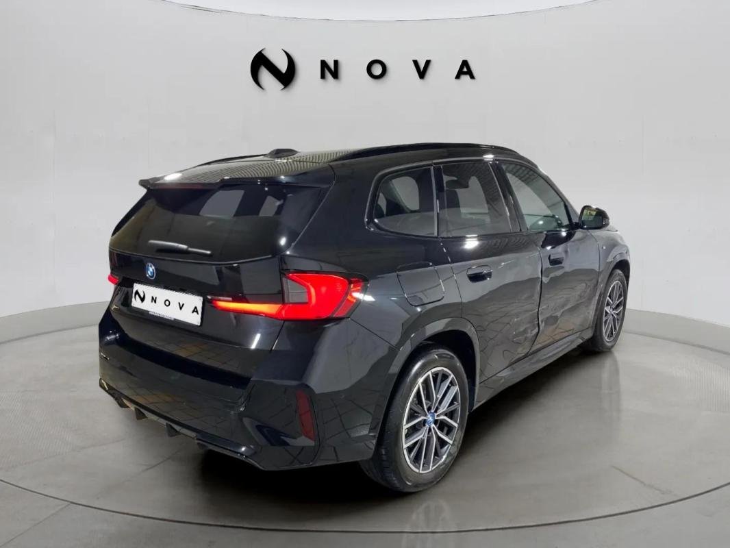 BMW iX1 - Photo 3