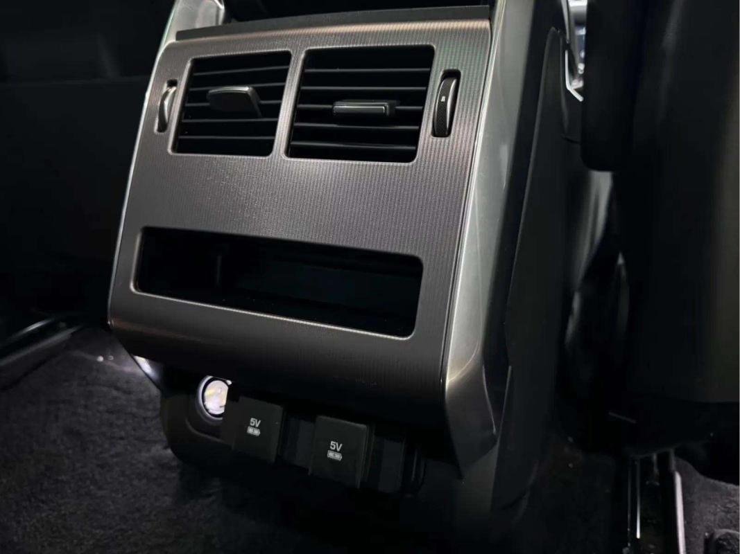 Land Rover Range Rover Sport - Photo 13