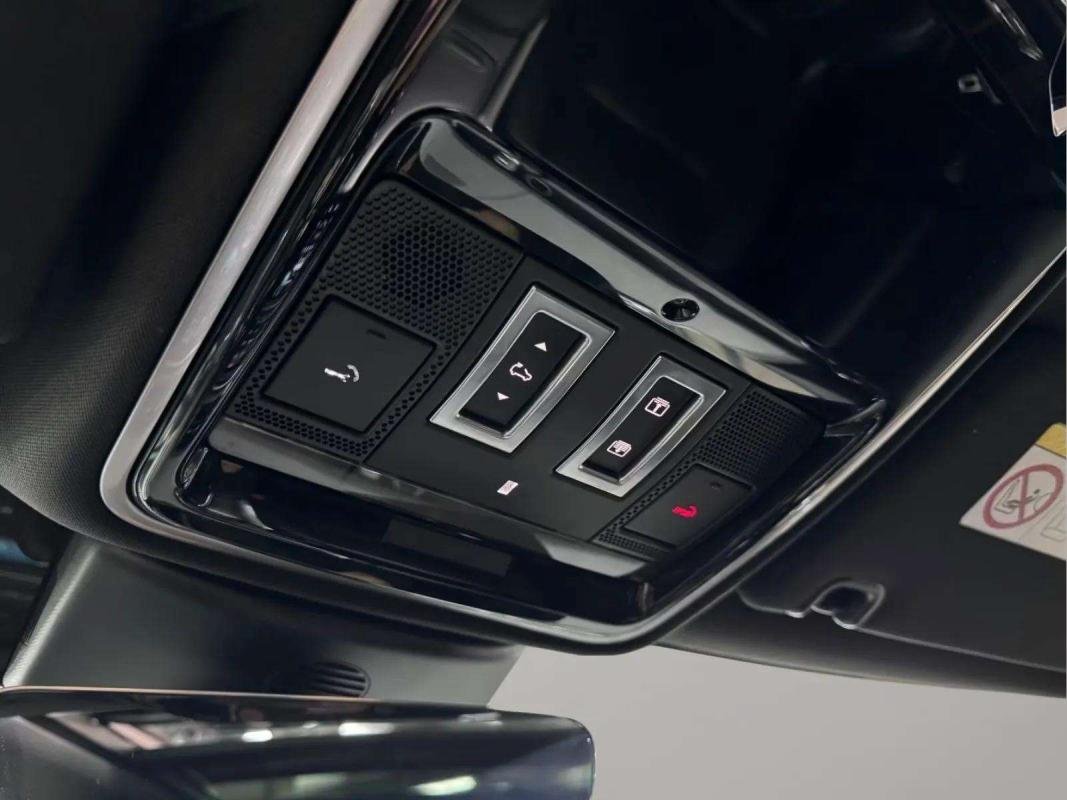Land Rover Range Rover Sport - Photo 18