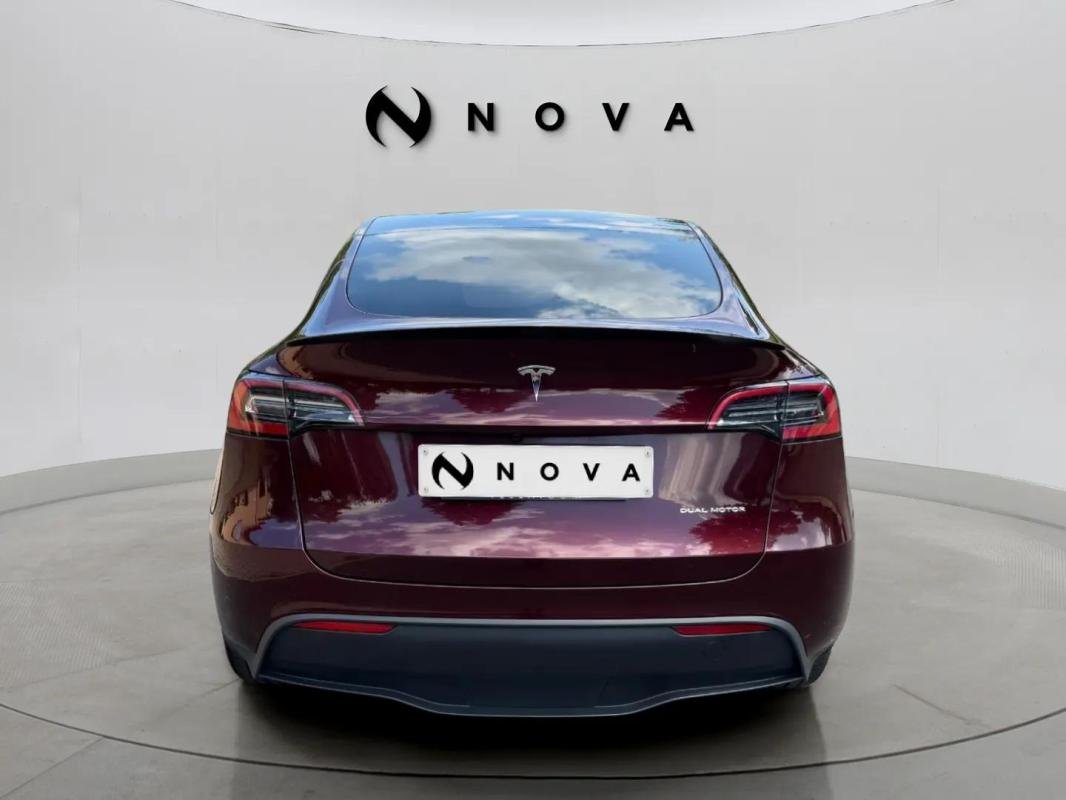 Tesla Model Y - Photo 3