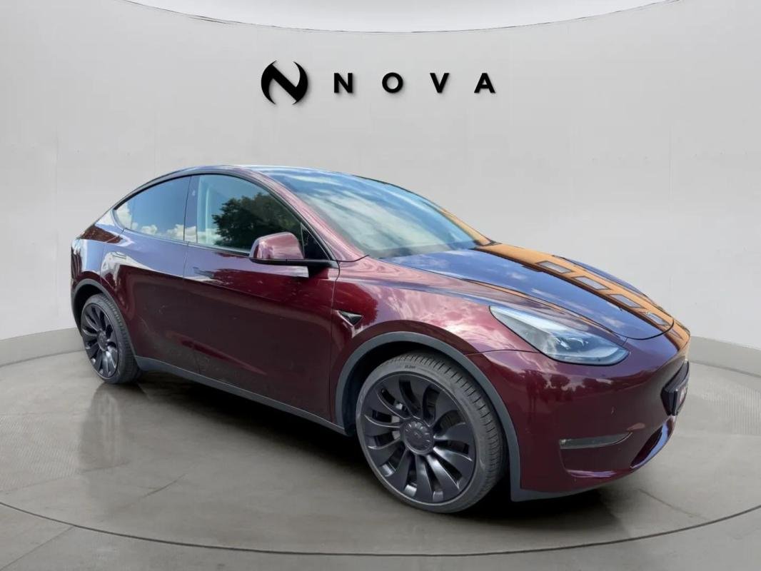 Tesla Model Y - Photo 6