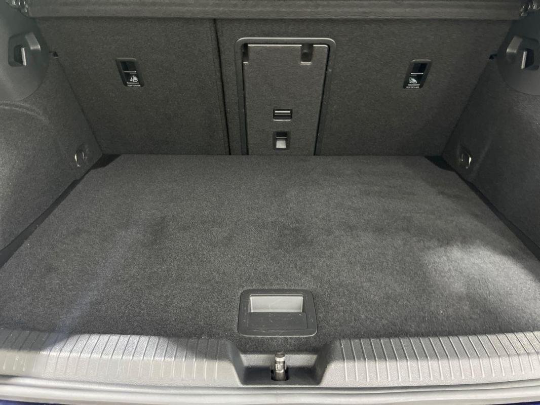 Volkswagen Golf - Photo 31