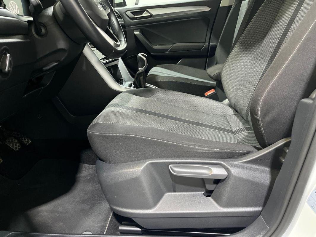 Volkswagen T-Roc - Photo 14