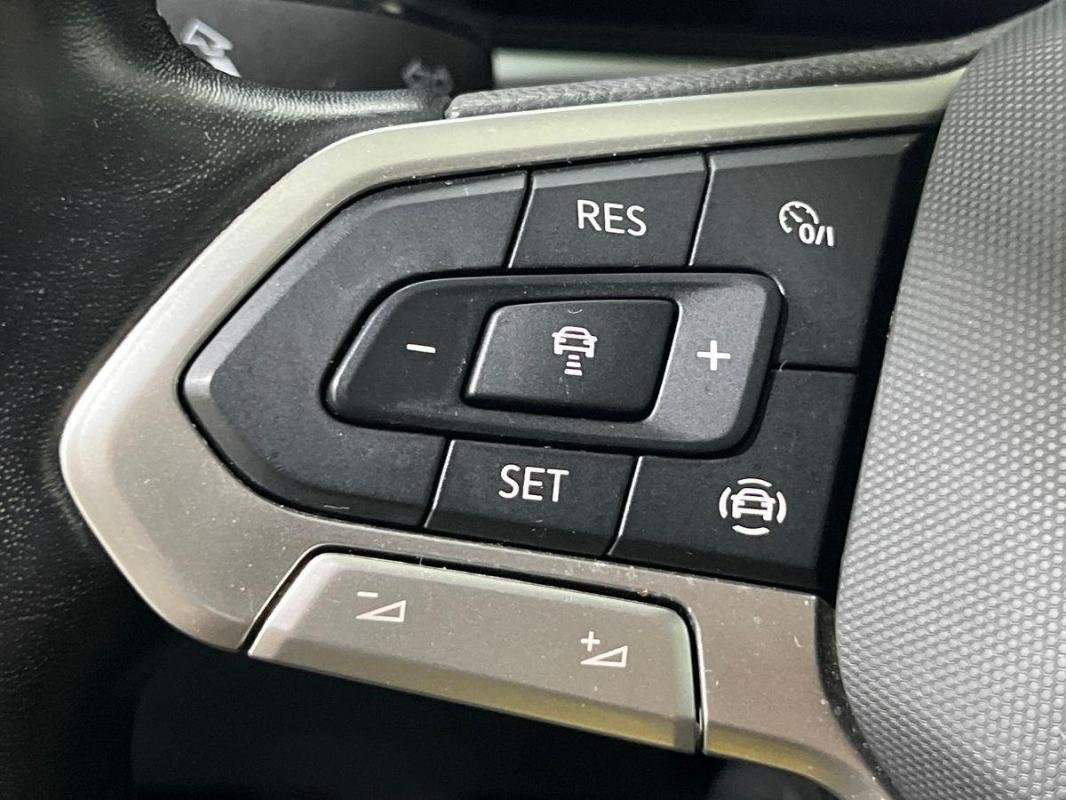 Volkswagen T-Roc - Photo 21