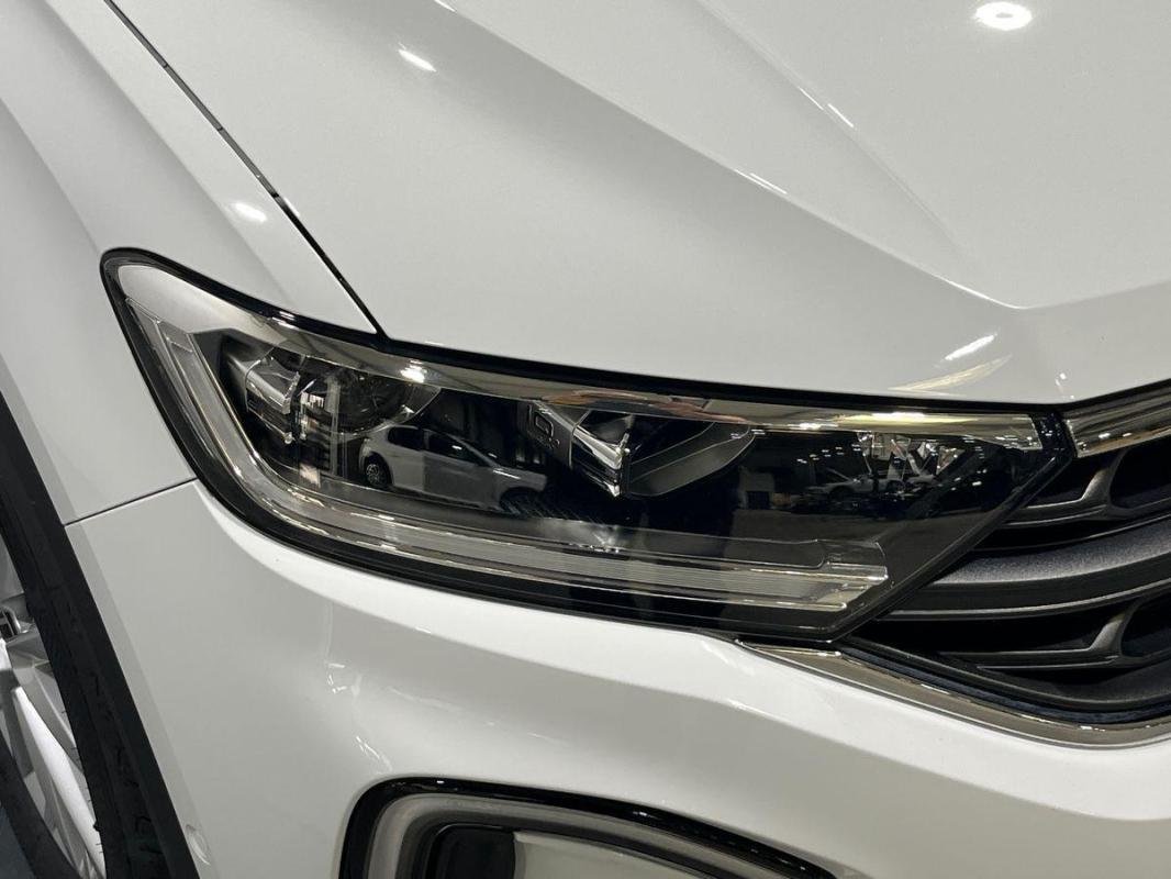 Volkswagen T-Roc - Photo 26