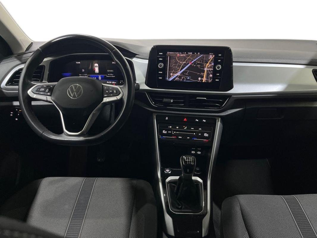Volkswagen T-Roc - Photo 8