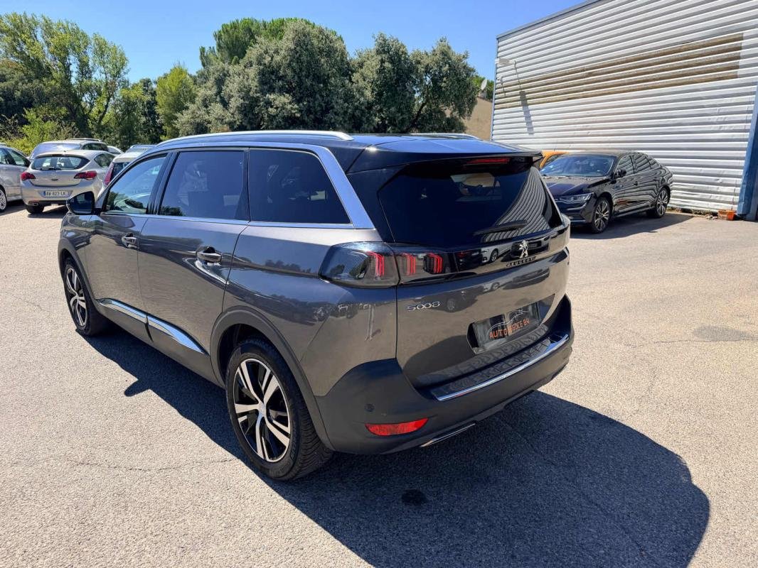 Peugeot 5008 - Photo 4