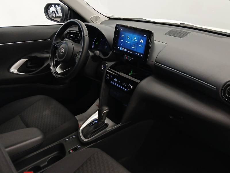 Toyota Yaris - Photo 11