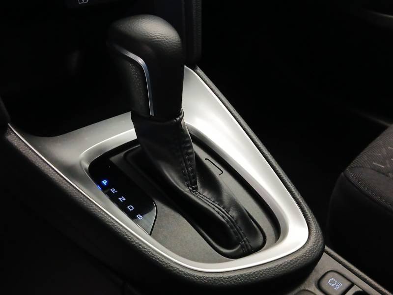 Toyota Yaris - Photo 21