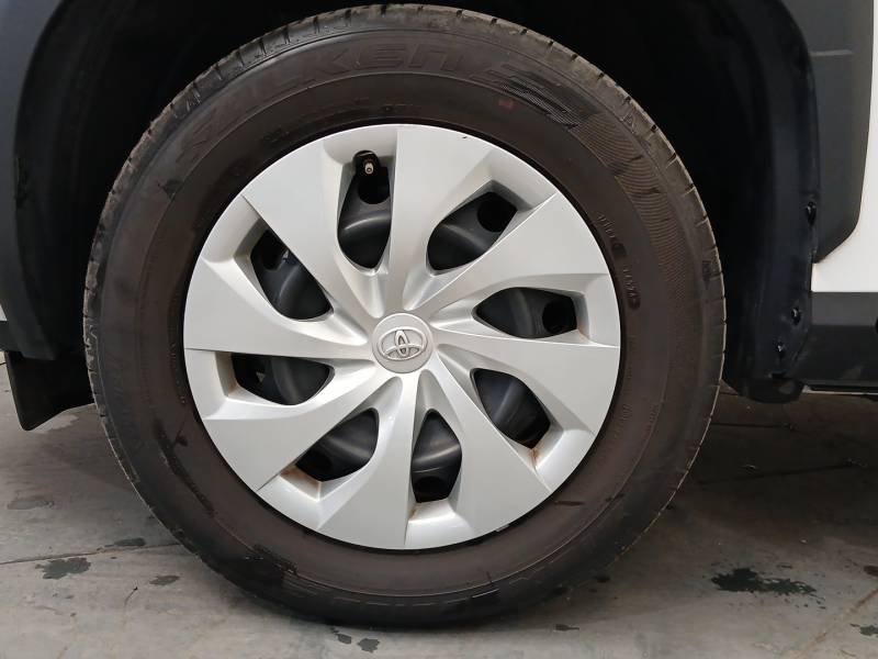 Toyota Yaris - Photo 25