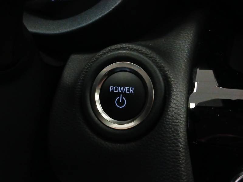 Toyota Yaris - Photo 10