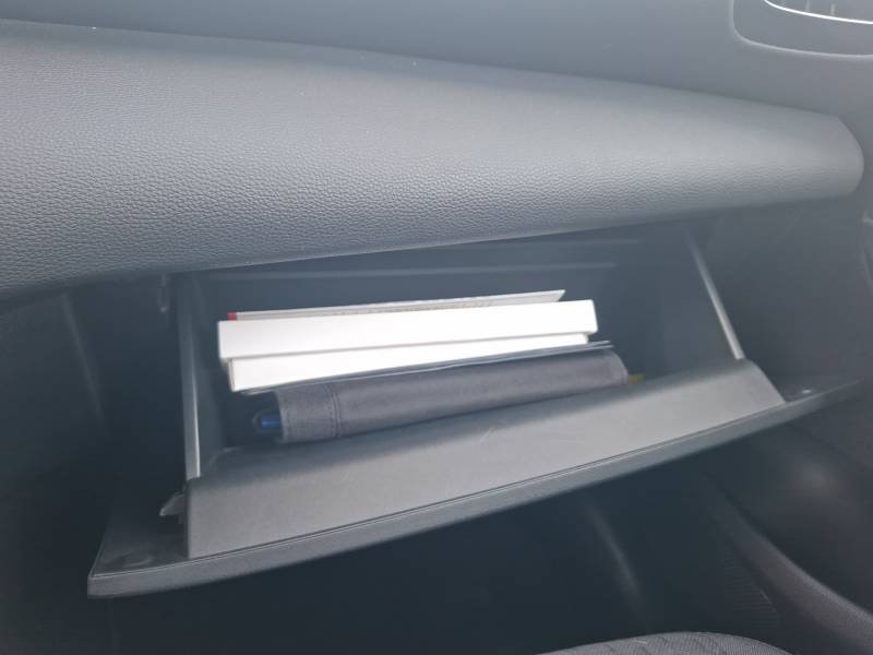 Toyota Yaris - Photo 22