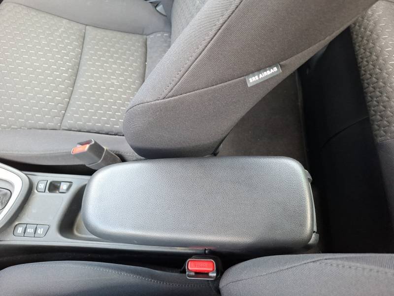Toyota Yaris - Photo 37