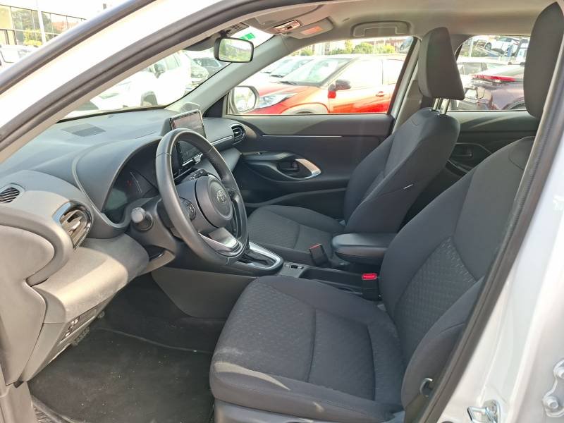 Toyota Yaris - Photo 10