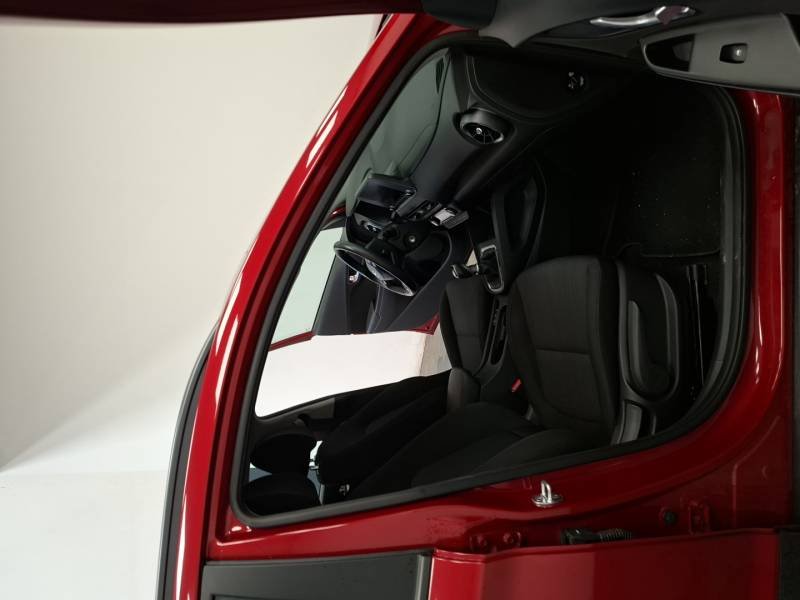 Hyundai Kona - Photo 11