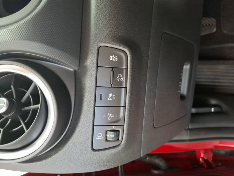 Hyundai Kona - Photo 22