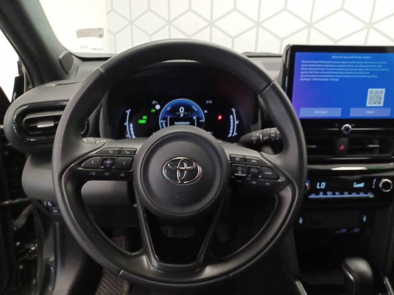 Toyota Yaris - Photo 16