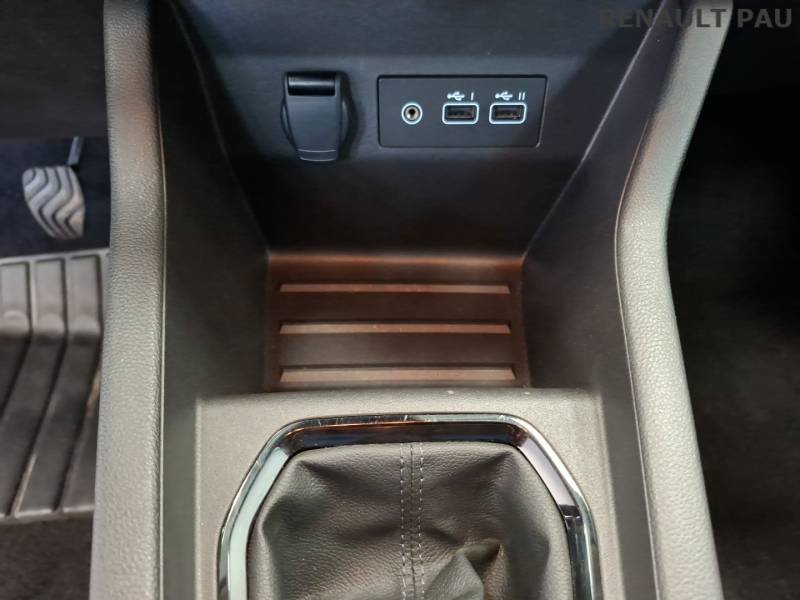 Renault Clio - Photo 23
