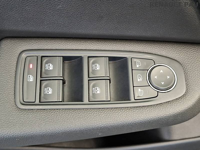Renault Clio - Photo 28