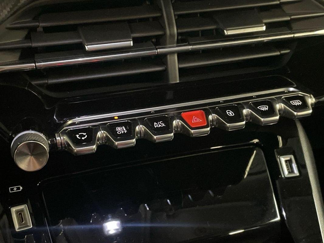 Peugeot 2008 - Photo 19