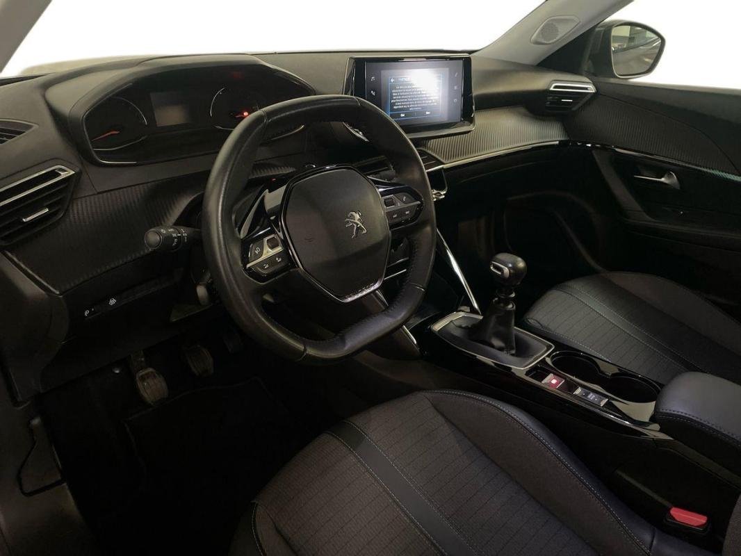Peugeot 2008 - Photo 9