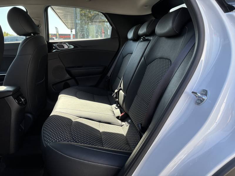 Kia Xceed - Photo 15