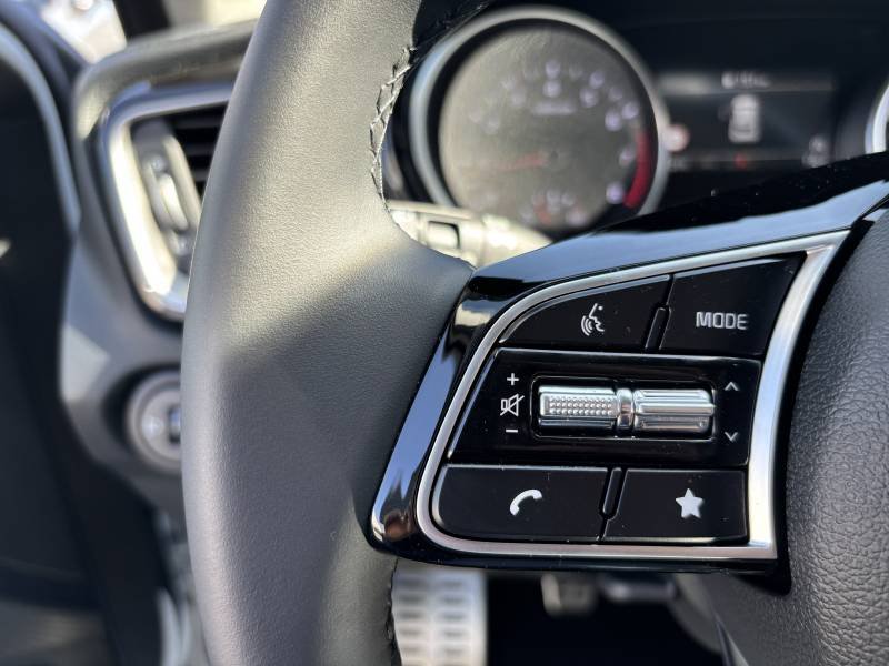 Kia Xceed - Photo 23