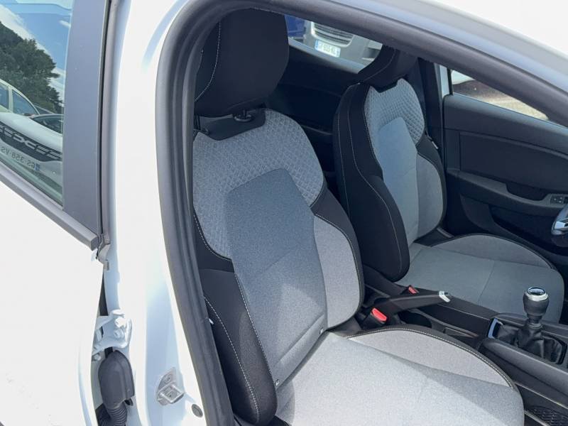 Renault Clio - Photo 12