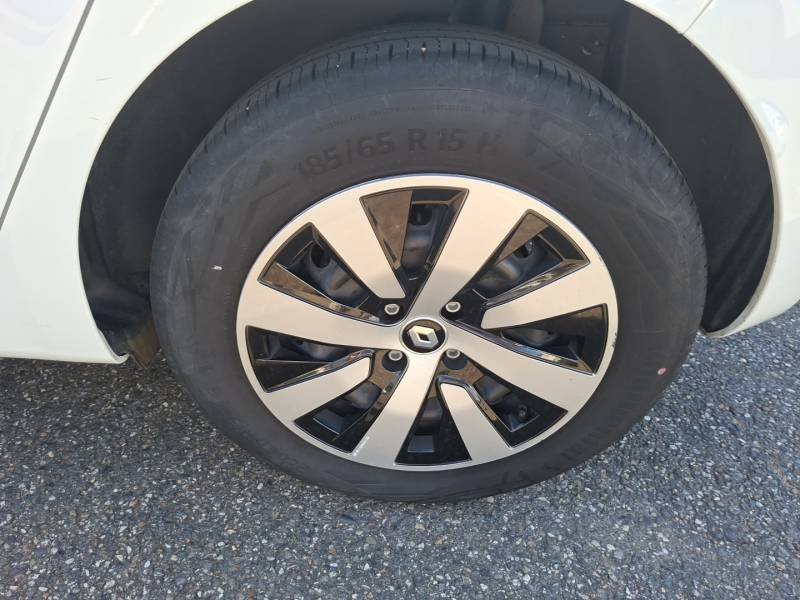 Renault Clio - Photo 15