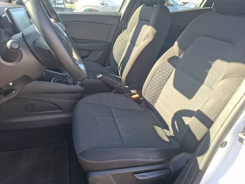 Renault Clio - Photo 24