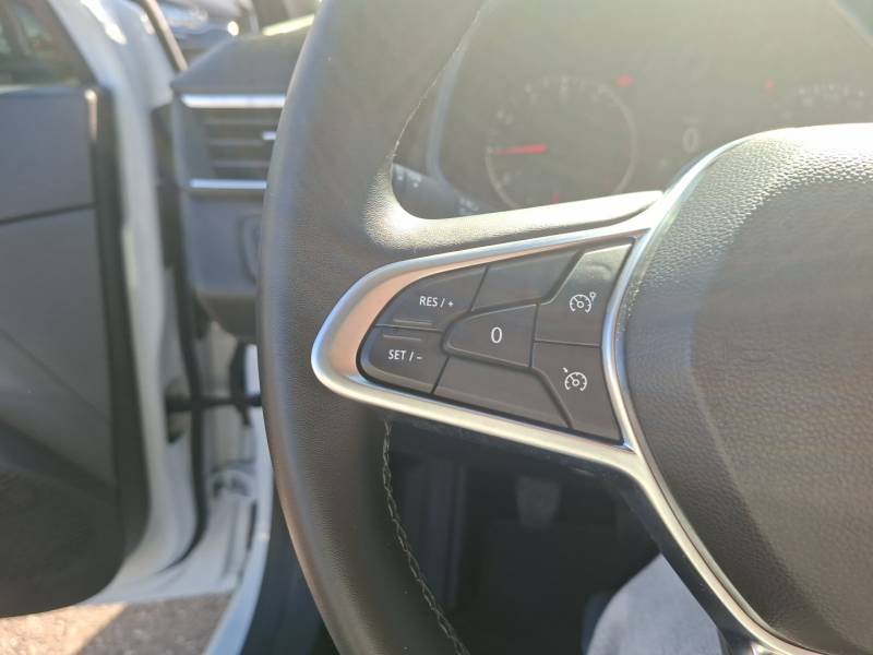 Renault Clio - Photo 26