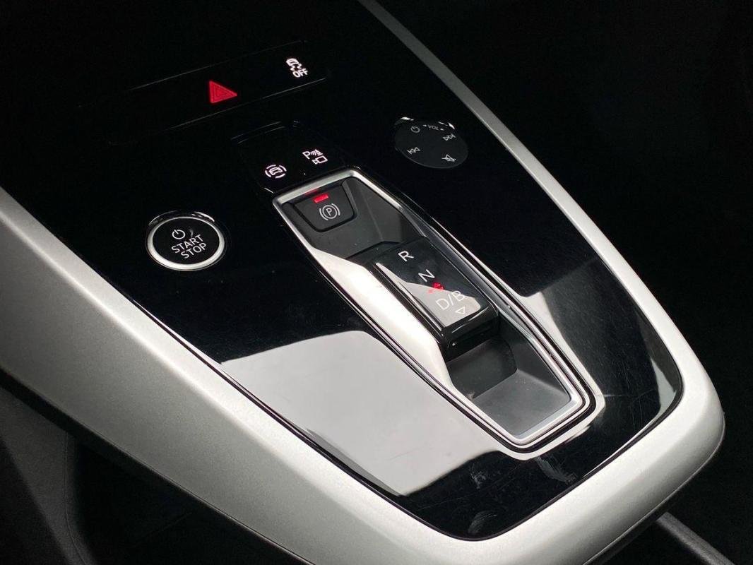 Audi Q4 e-tron - Photo 11