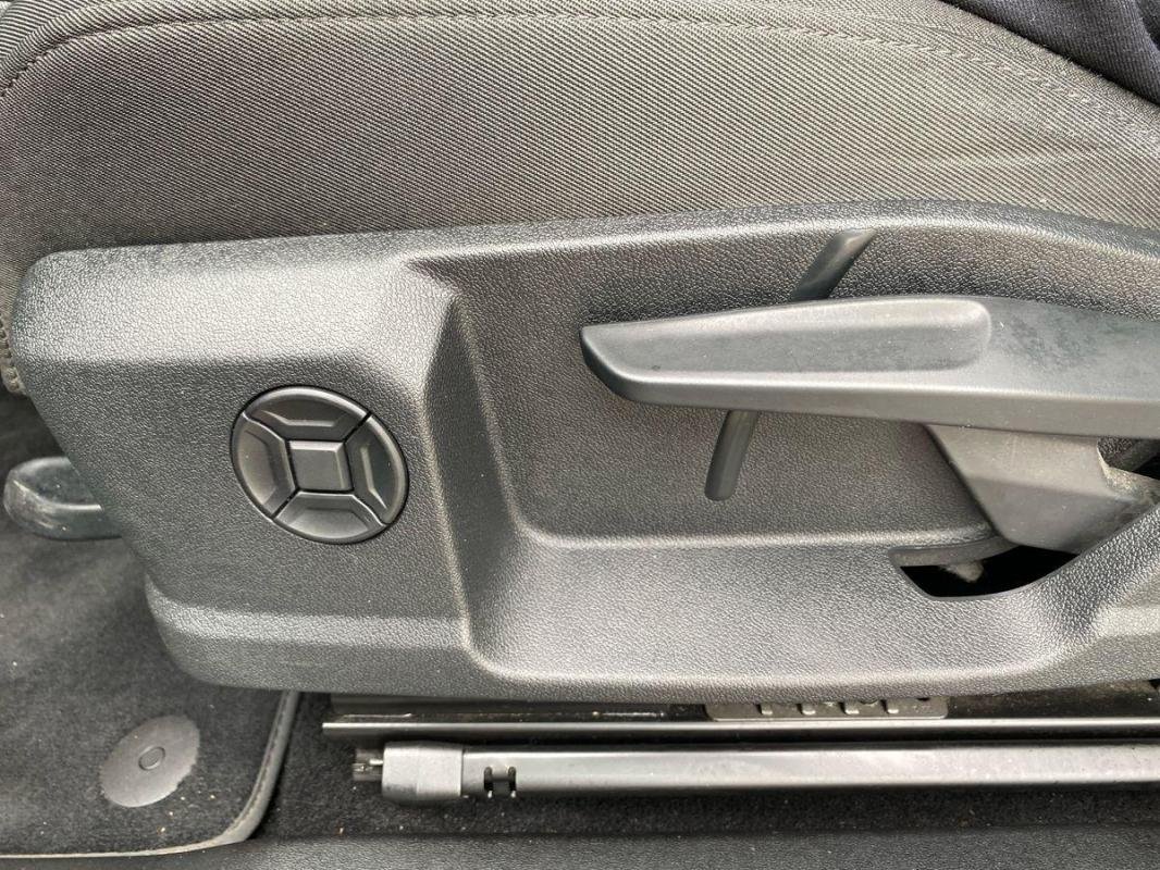 Audi Q4 e-tron - Photo 14