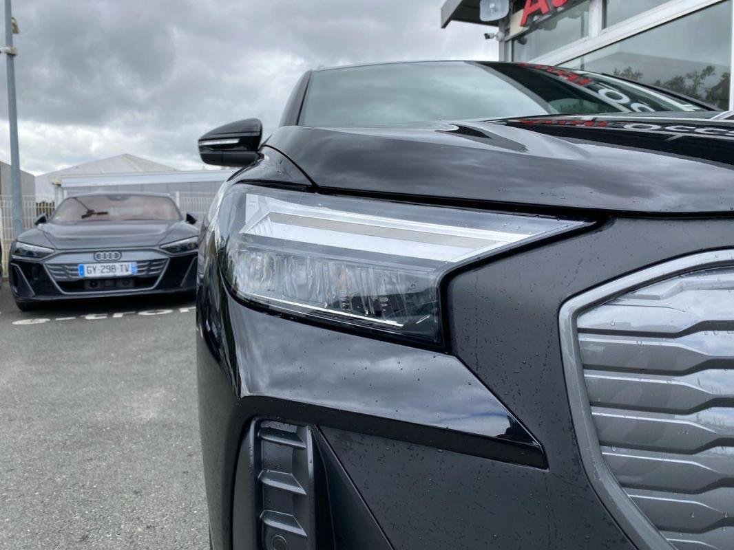 Audi Q4 e-tron - Photo 25
