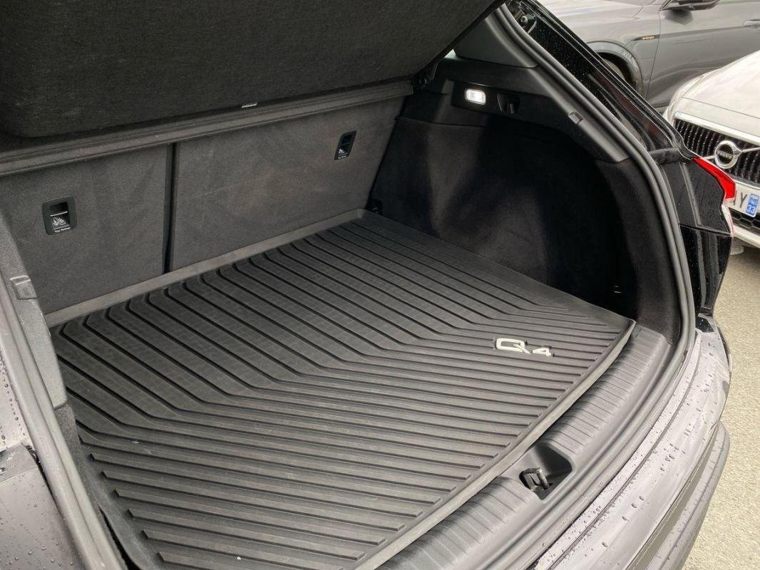 Audi Q4 e-tron - Photo 32
