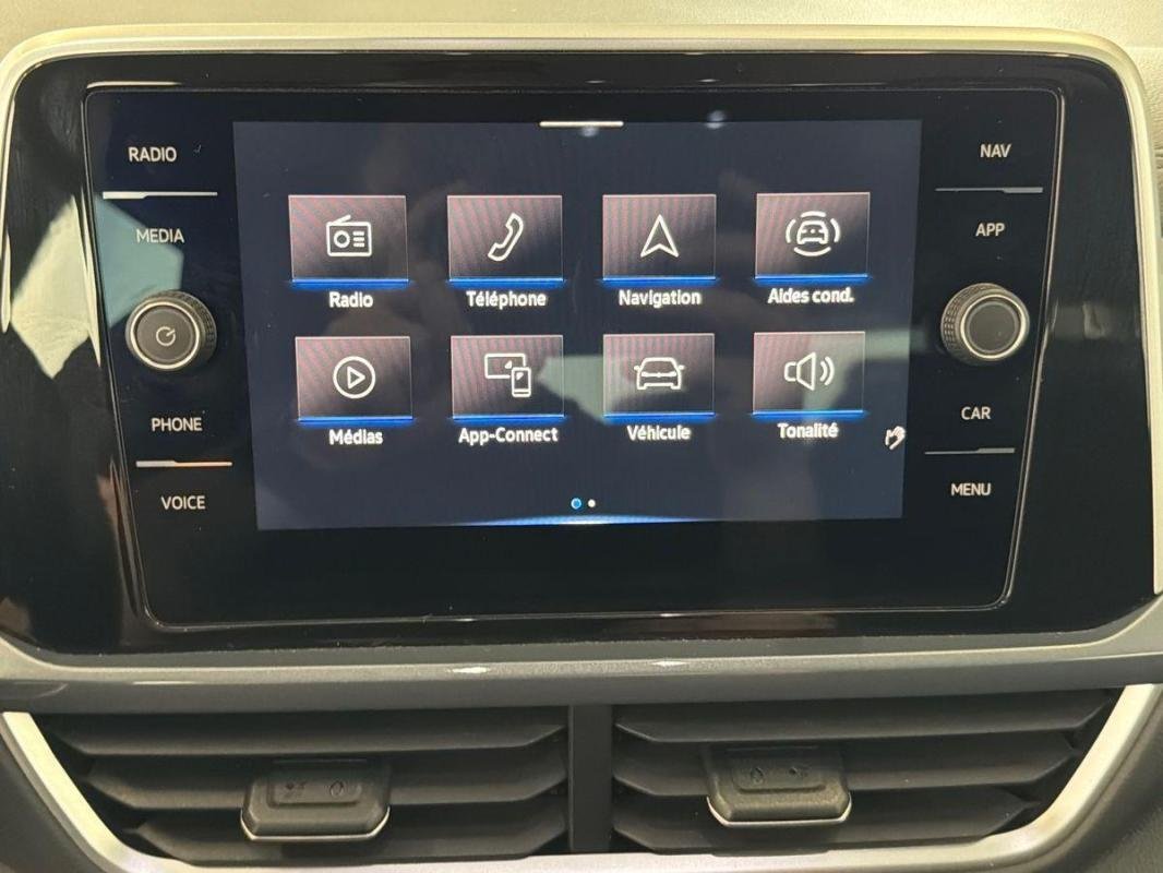Volkswagen T-Roc - Photo 16