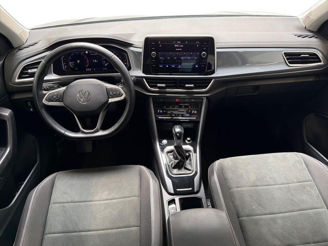 Volkswagen T-Roc - Photo 8