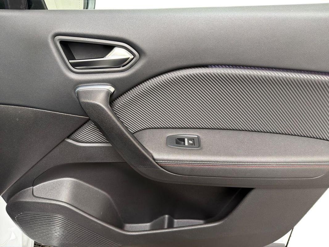 Renault Captur - Photo 15