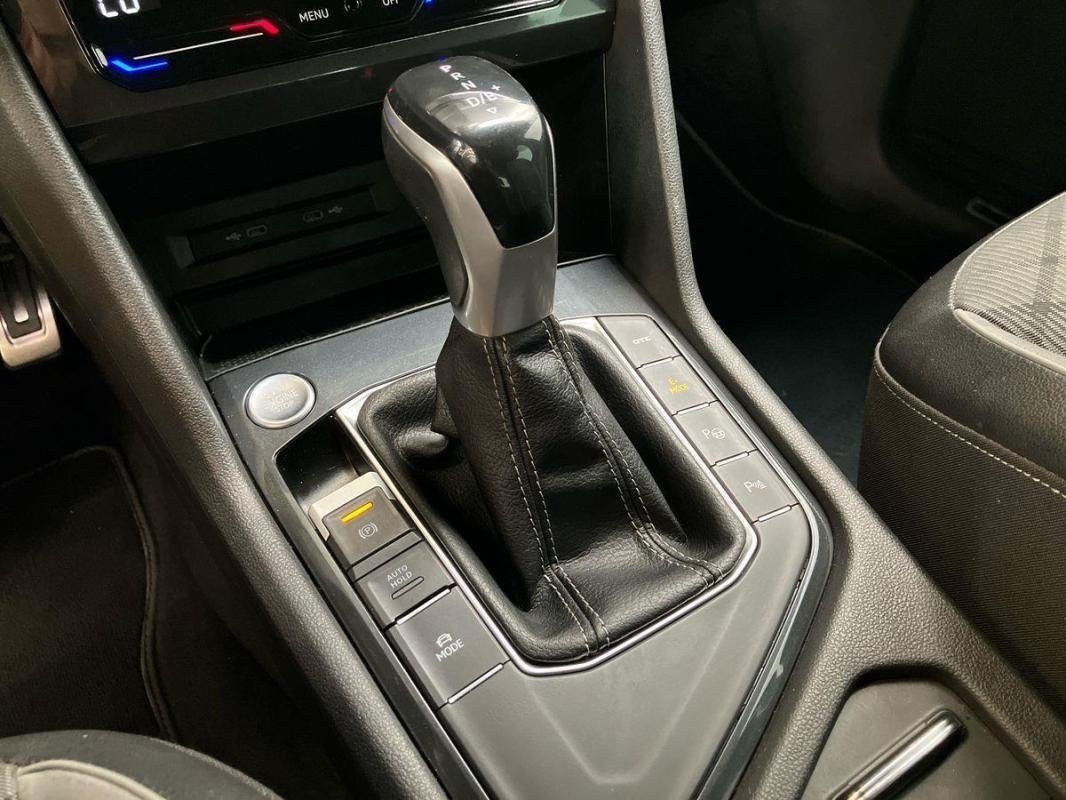 Volkswagen Tiguan - Photo 11