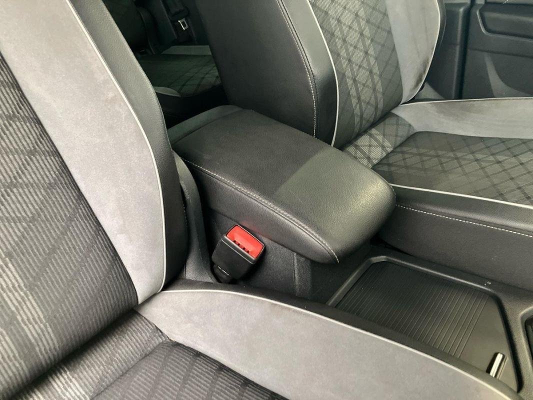 Volkswagen Tiguan - Photo 12