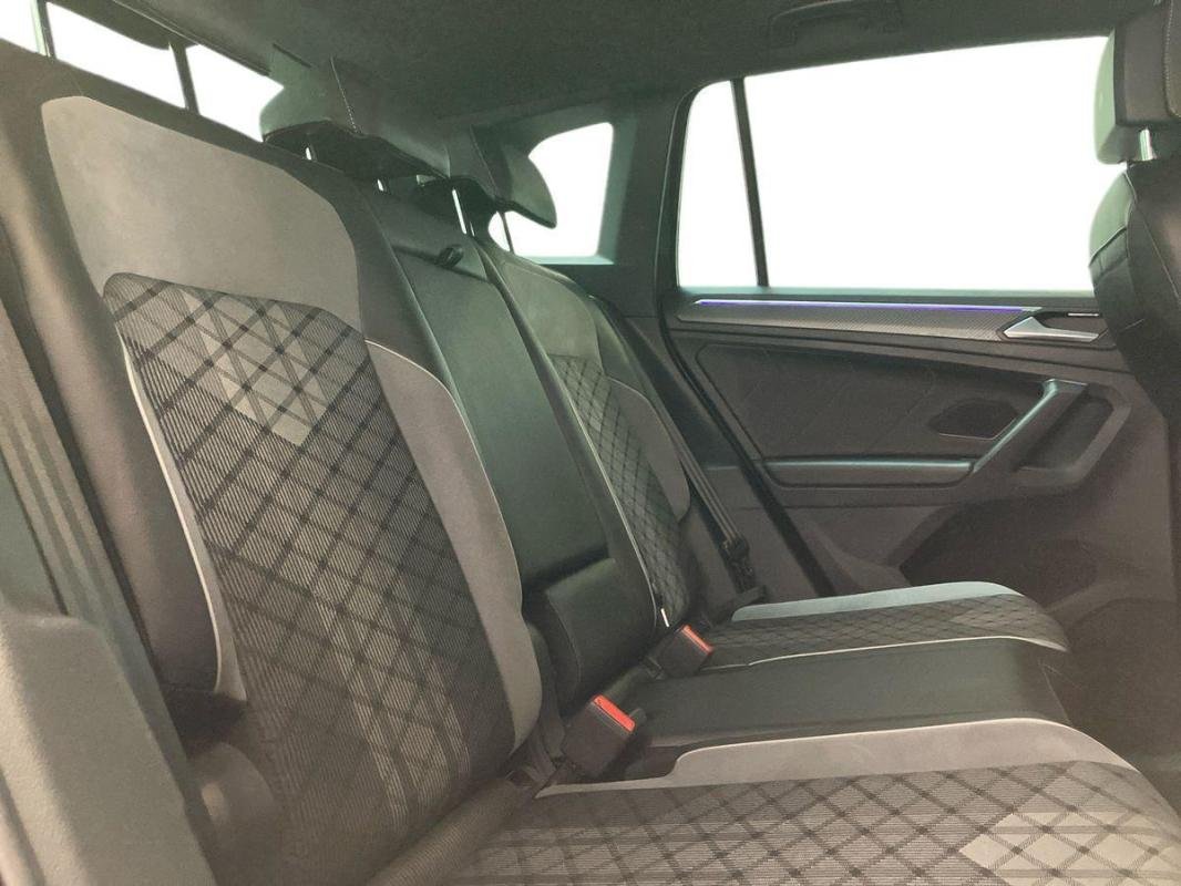 Volkswagen Tiguan - Photo 23
